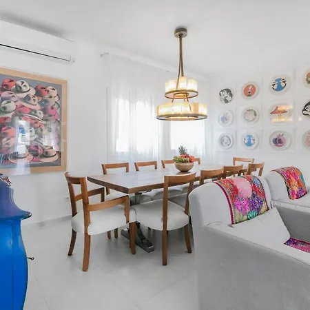 Mykonos Muse شقة